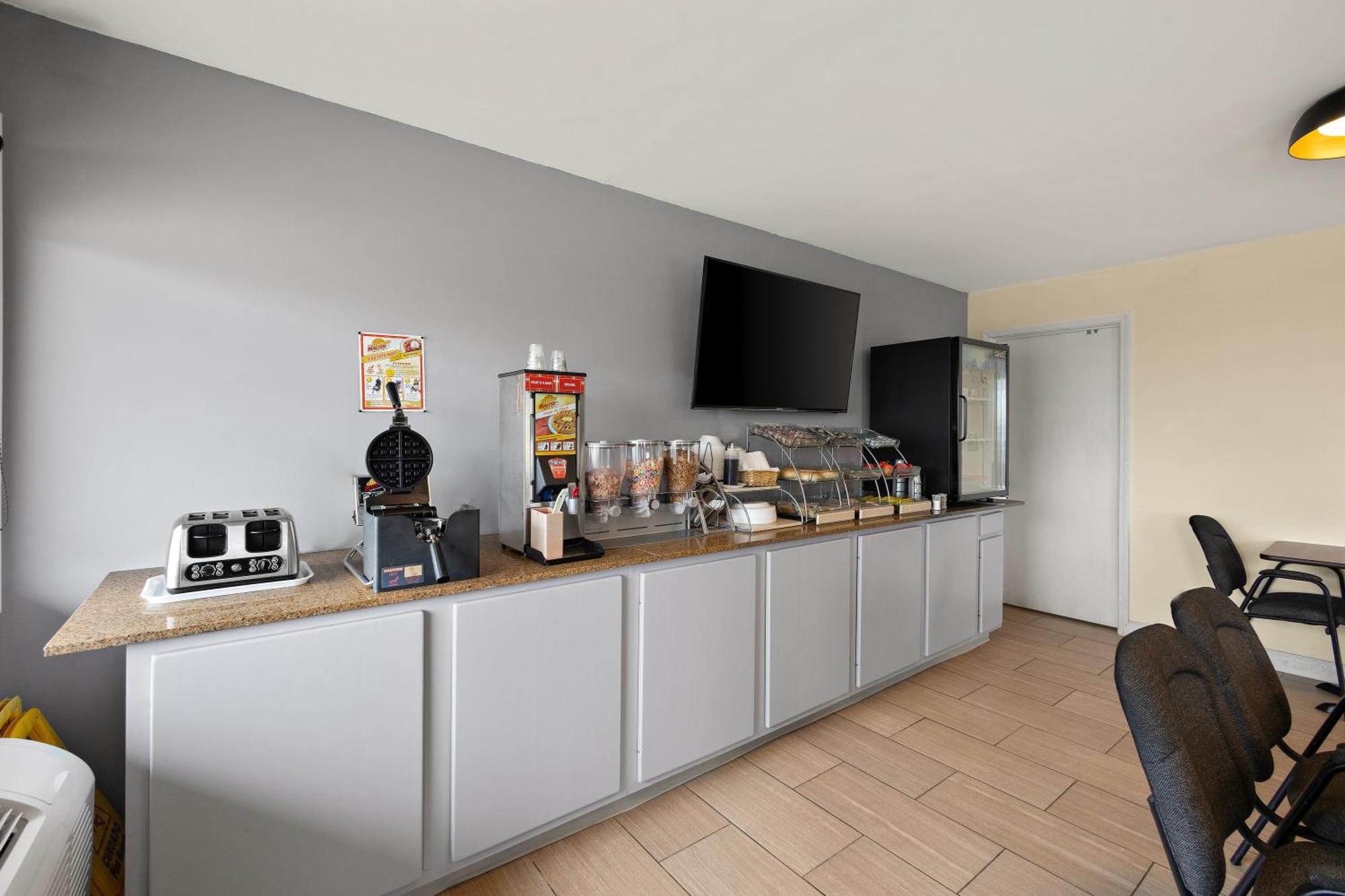 Americas Best Value Inn-Celina Esterno foto