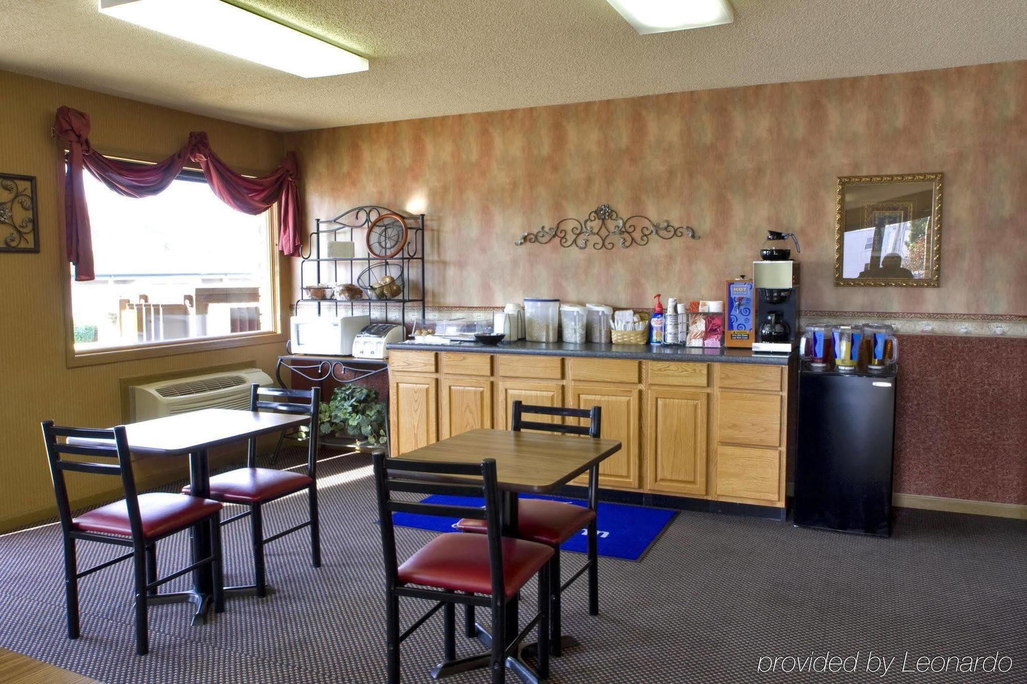 Americas Best Value Inn-Celina Ristorante foto